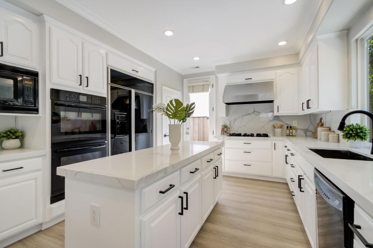 1642 Lenn Drive