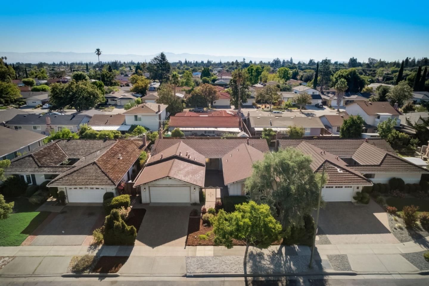 1634 Elmar Way