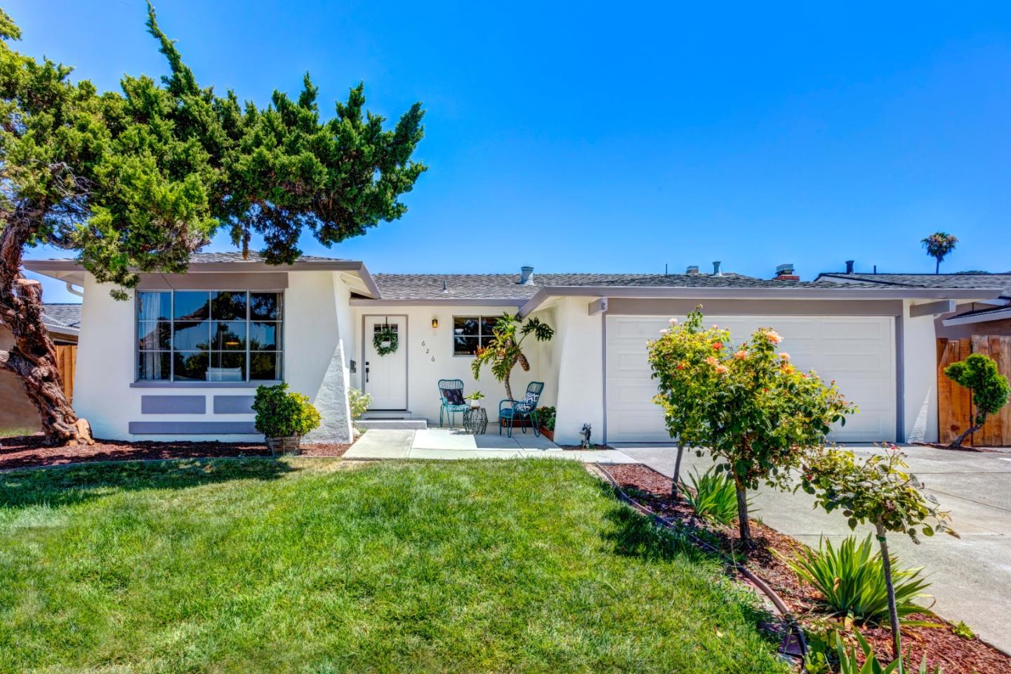 626 Cayuga Court