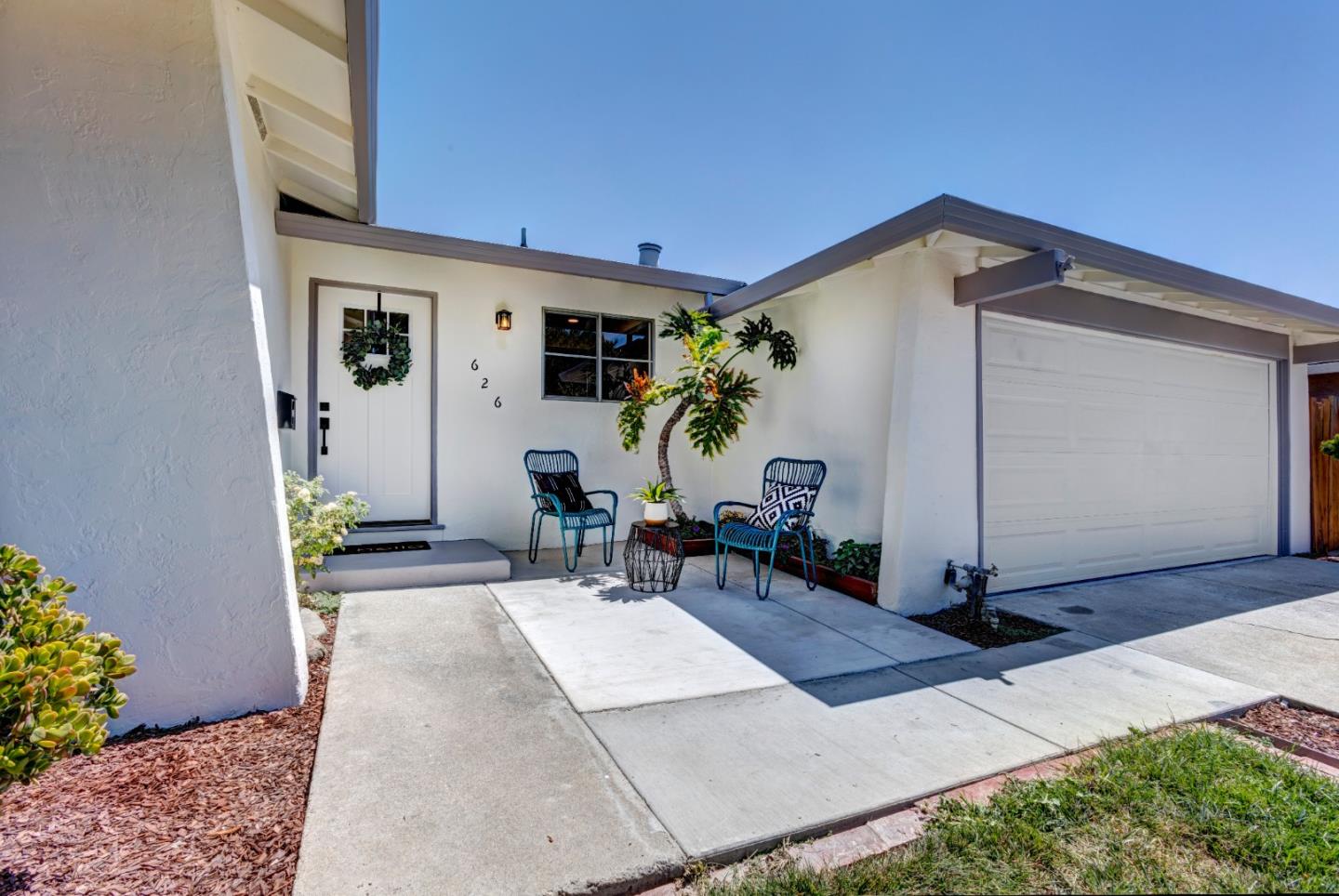 626 Cayuga Court