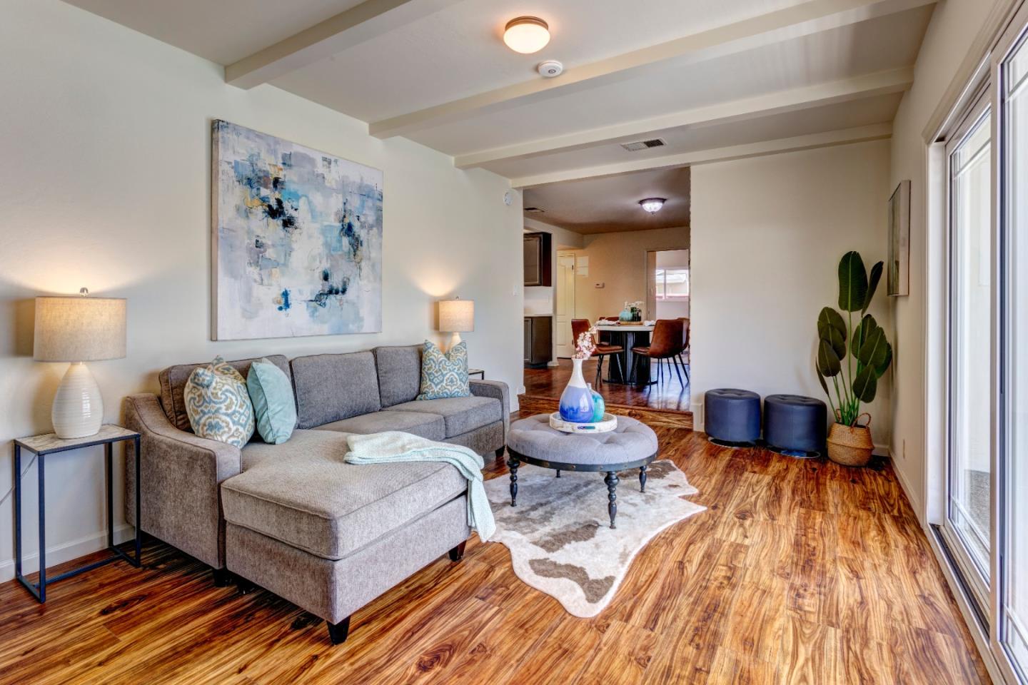 626 Cayuga Court