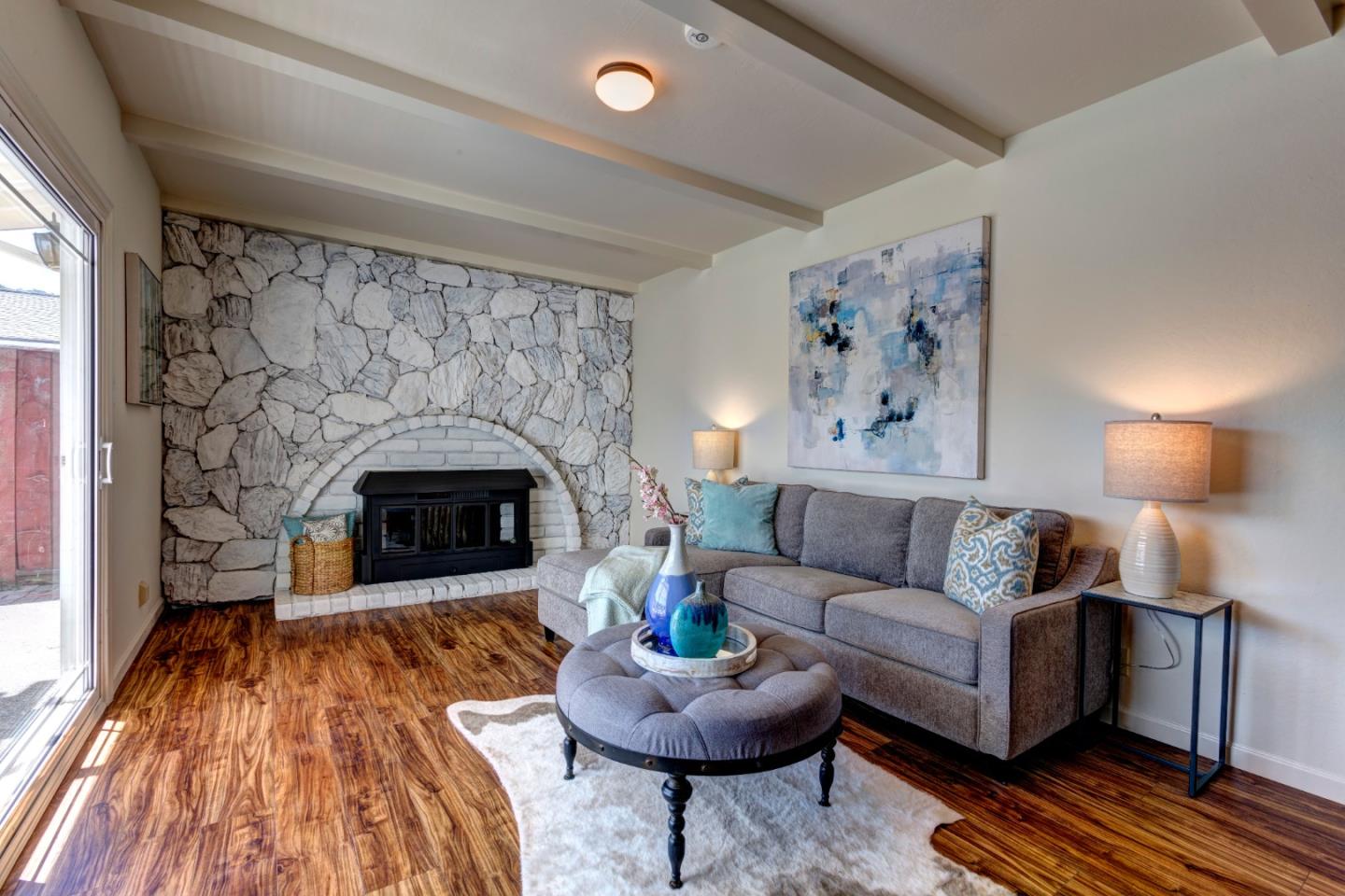 626 Cayuga Court