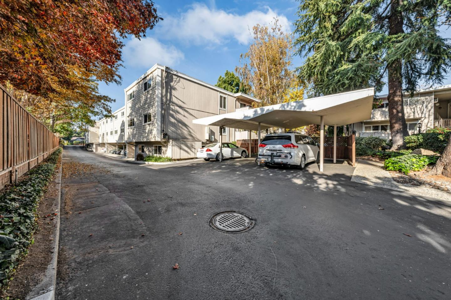 1898 Meridian Avenue Unit: 31