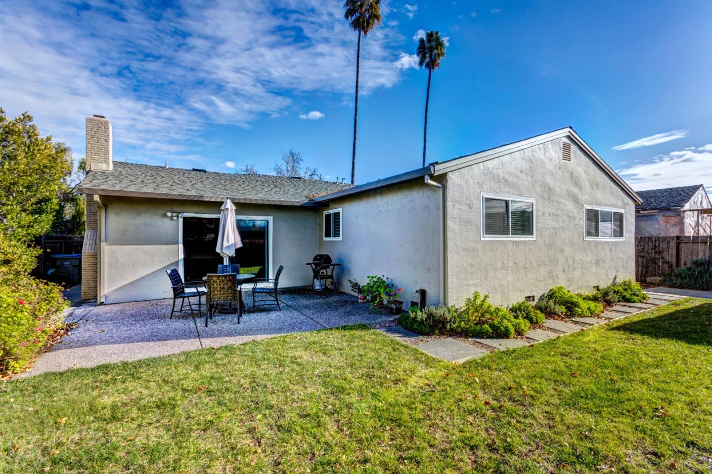 5781 Hillbright Circle