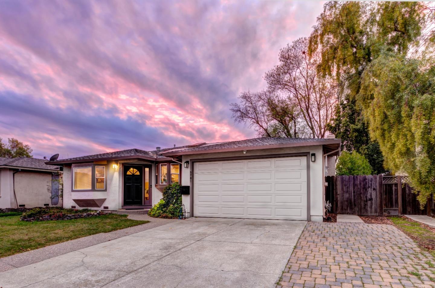 5781 Hillbright Circle