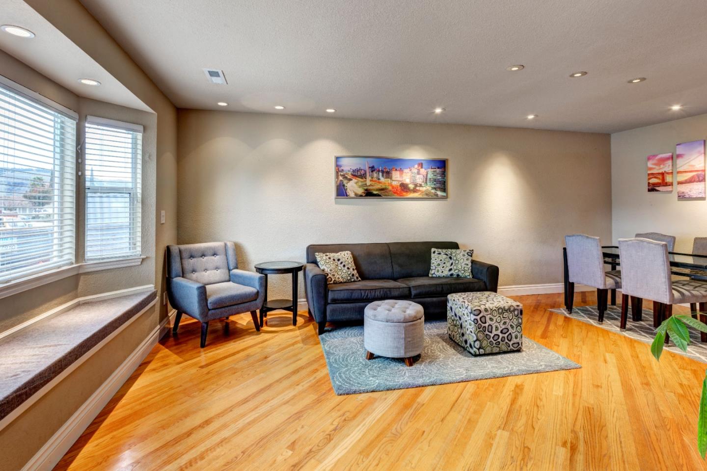 5781 Hillbright Circle