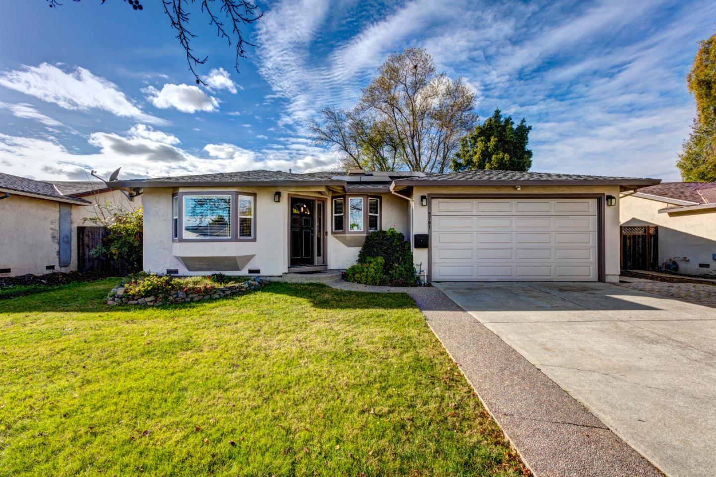 5781 Hillbright Circle