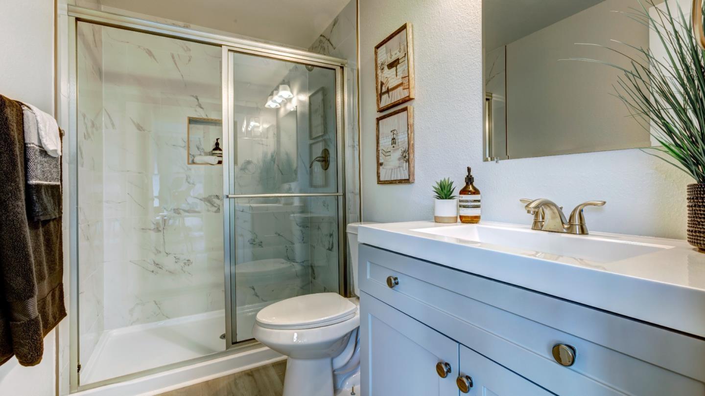 4632 Columbia River Court