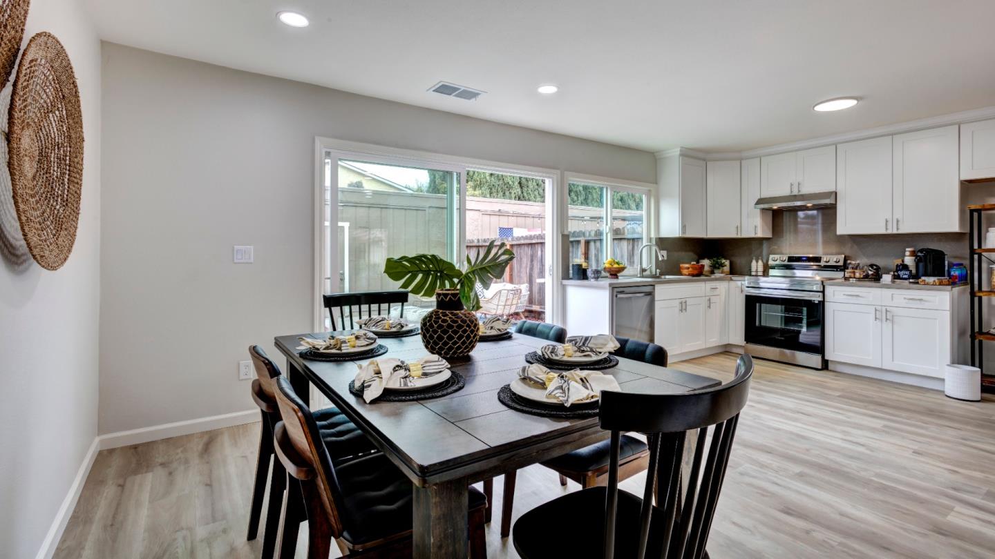 4632 Columbia River Court