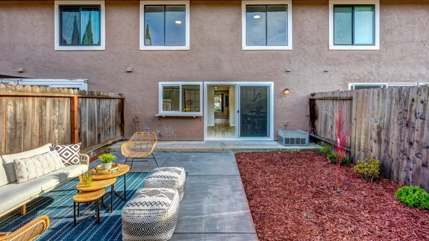 4632 Columbia River Court