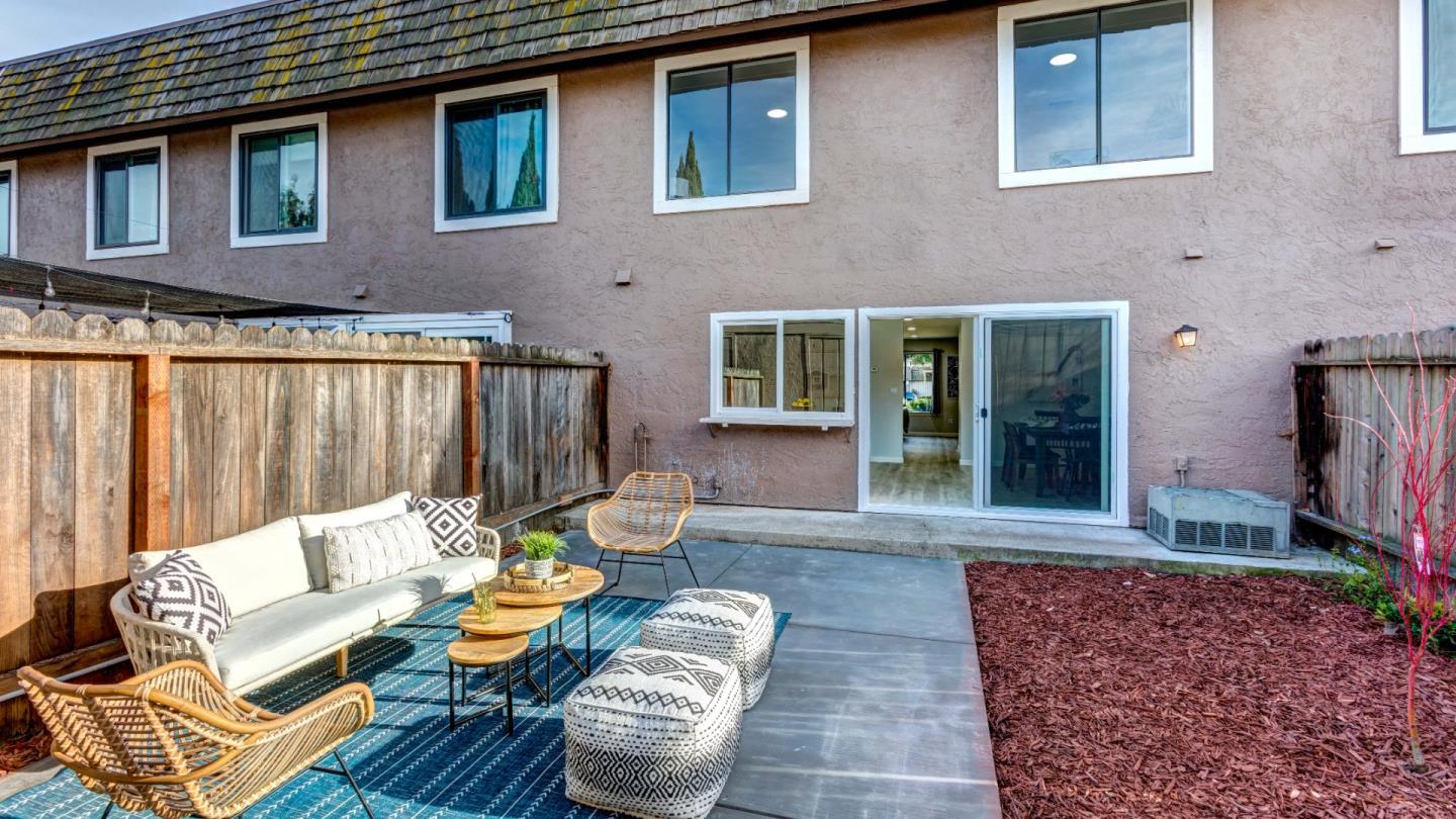 4632 Columbia River Court