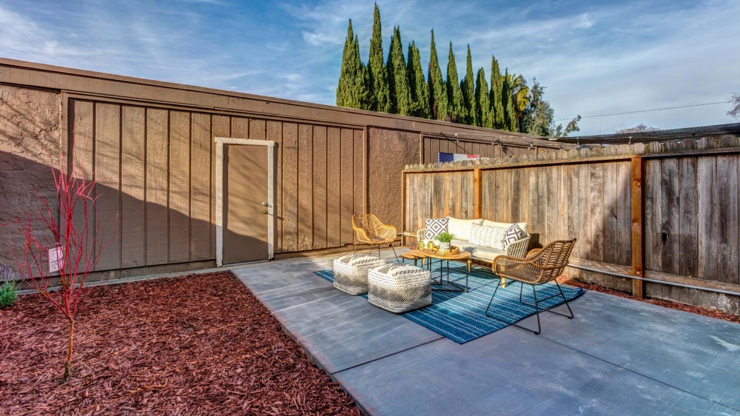 4632 Columbia River Court