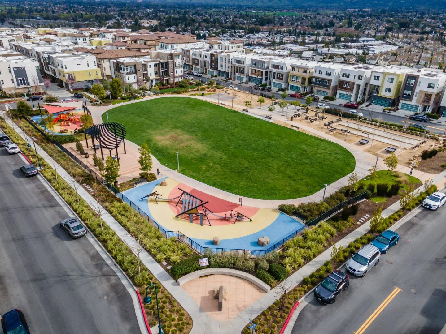 263 Llano De Los Robles AVE 4