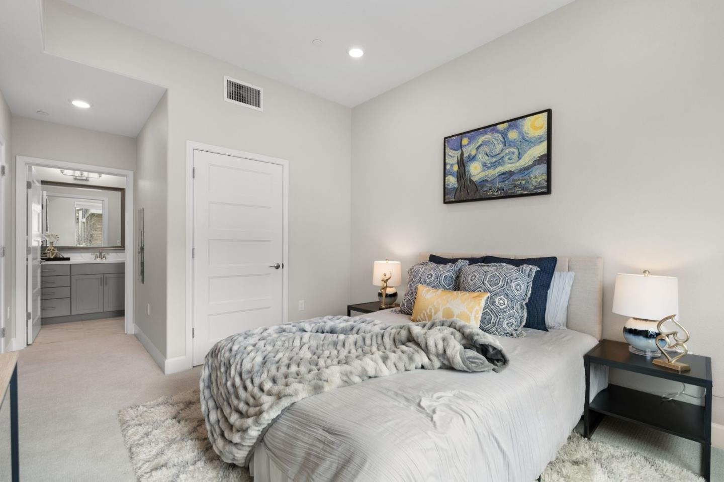 263 Llano De Los Robles AVE 4