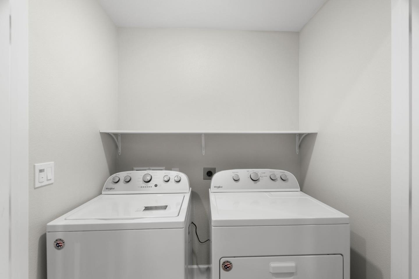 263 Llano De Los Robles AVE 4