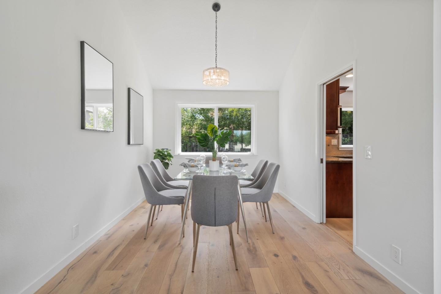 6561 Leyland Park DR