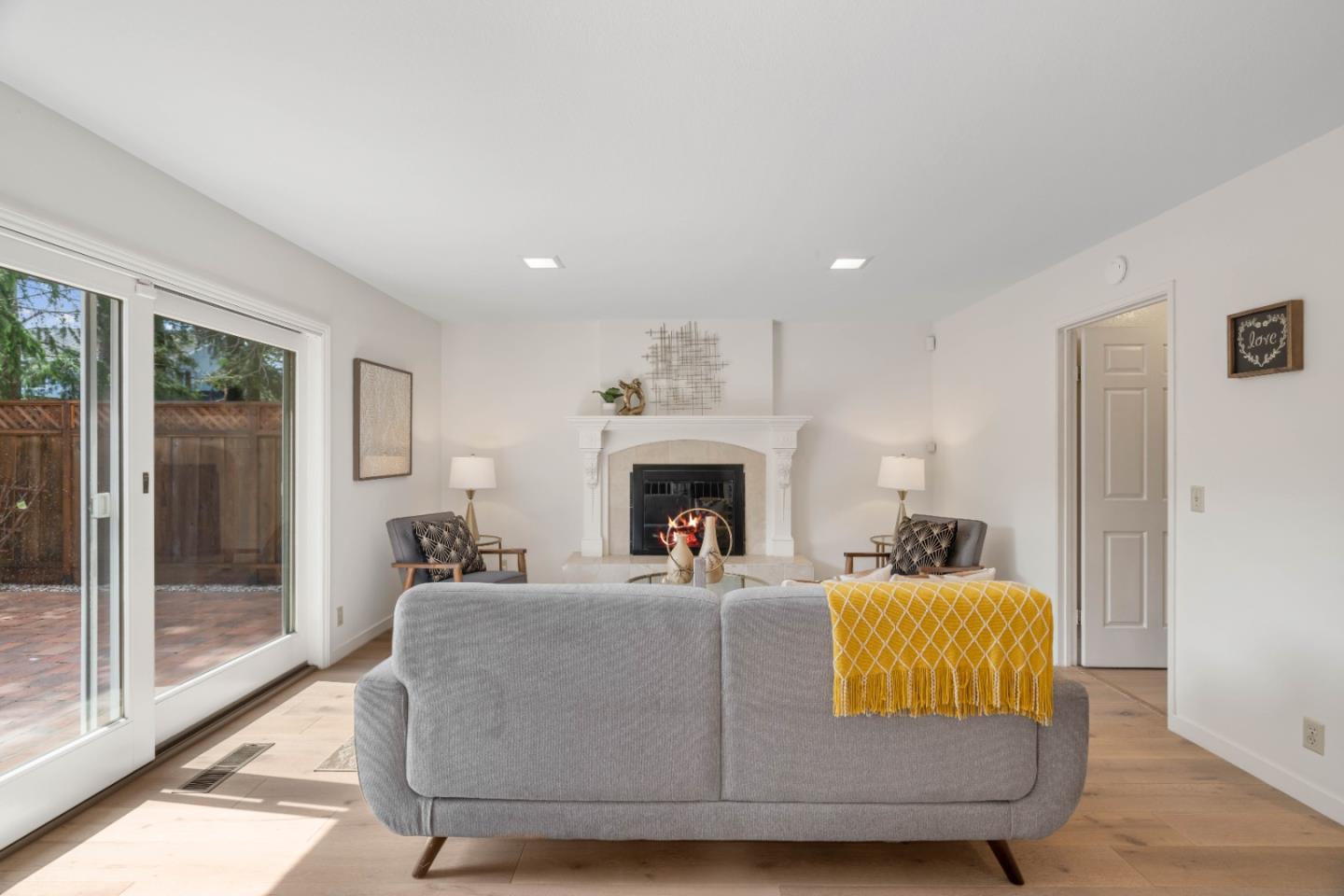 6561 Leyland Park DR