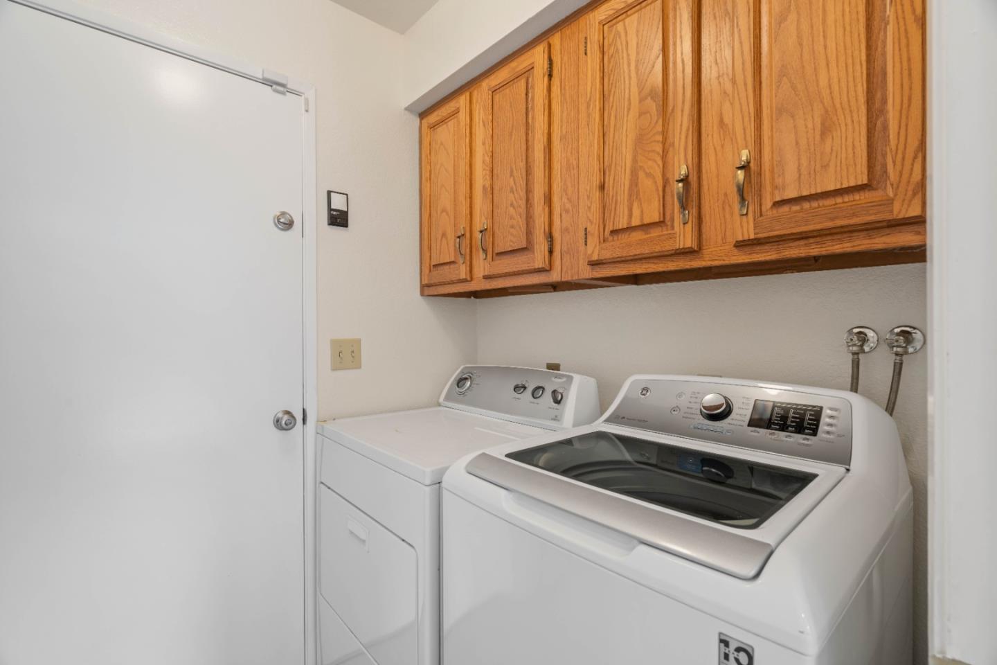 6561 Leyland Park DR