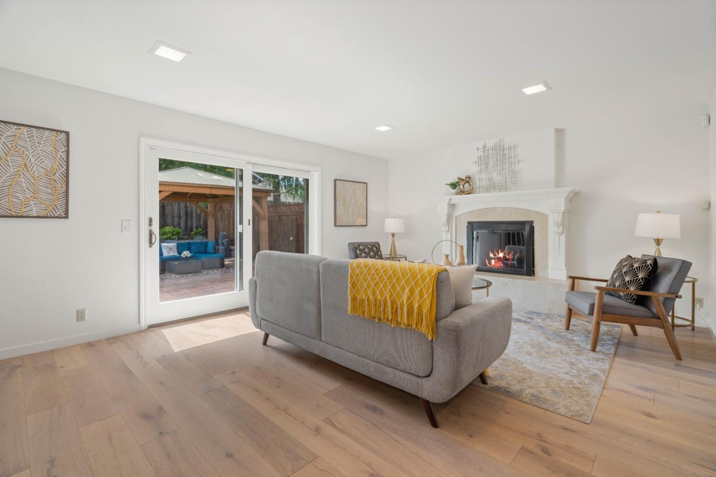 6561 Leyland Park DR