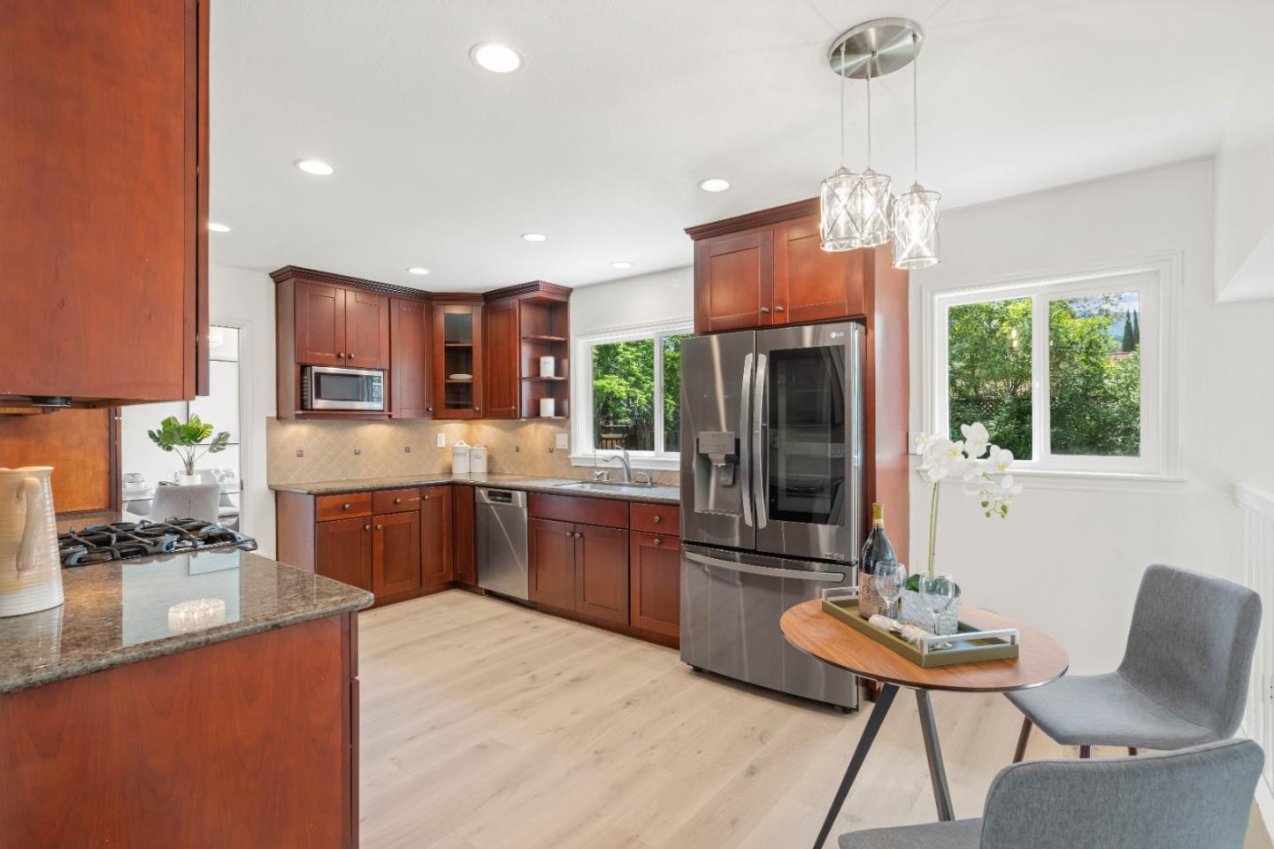 6561 Leyland Park DR