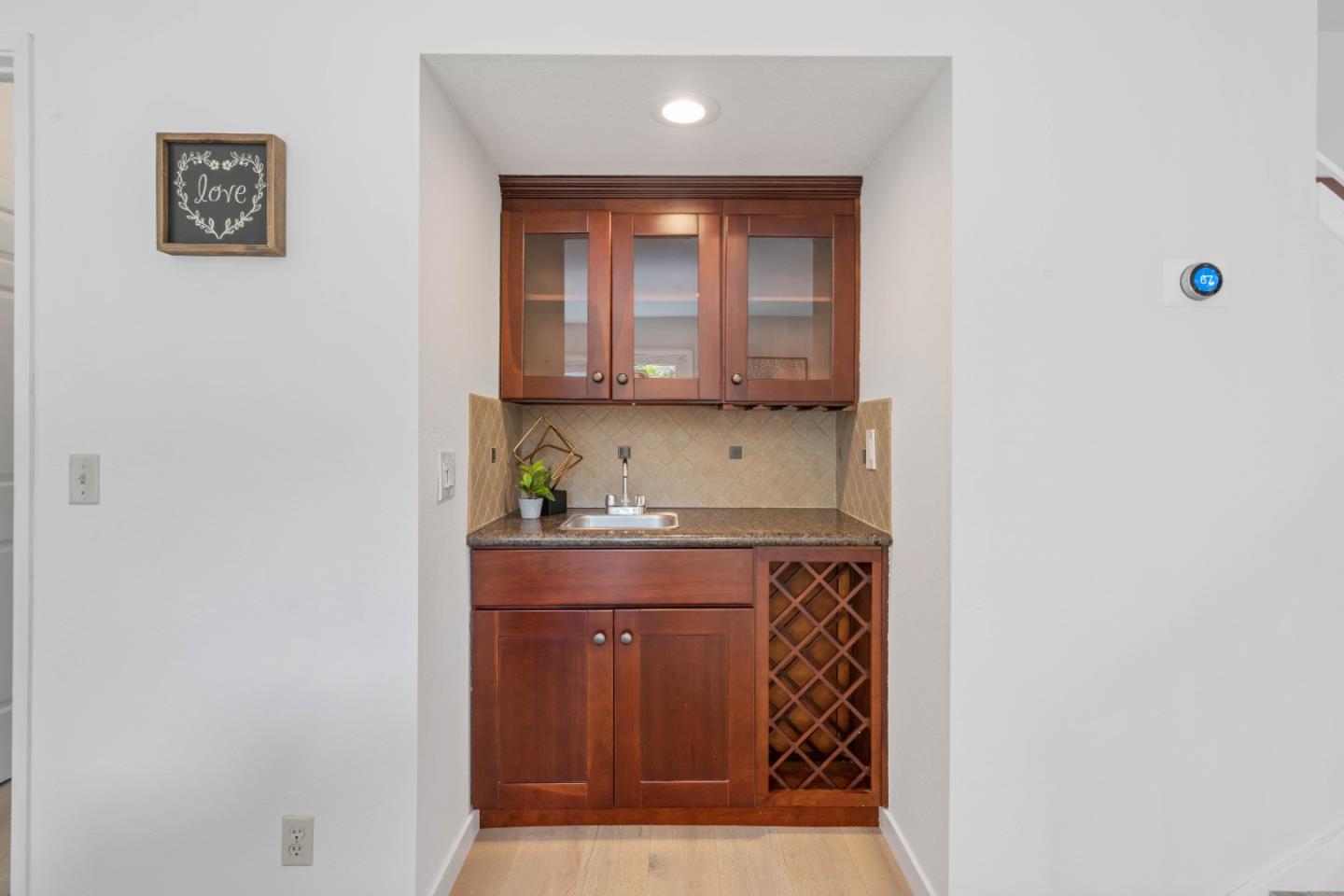 6561 Leyland Park DR