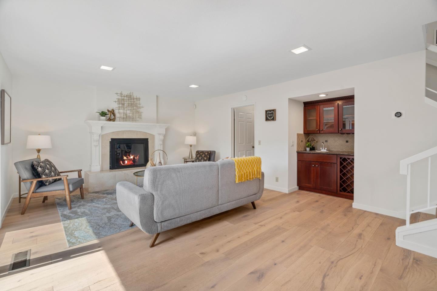 6561 Leyland Park DR