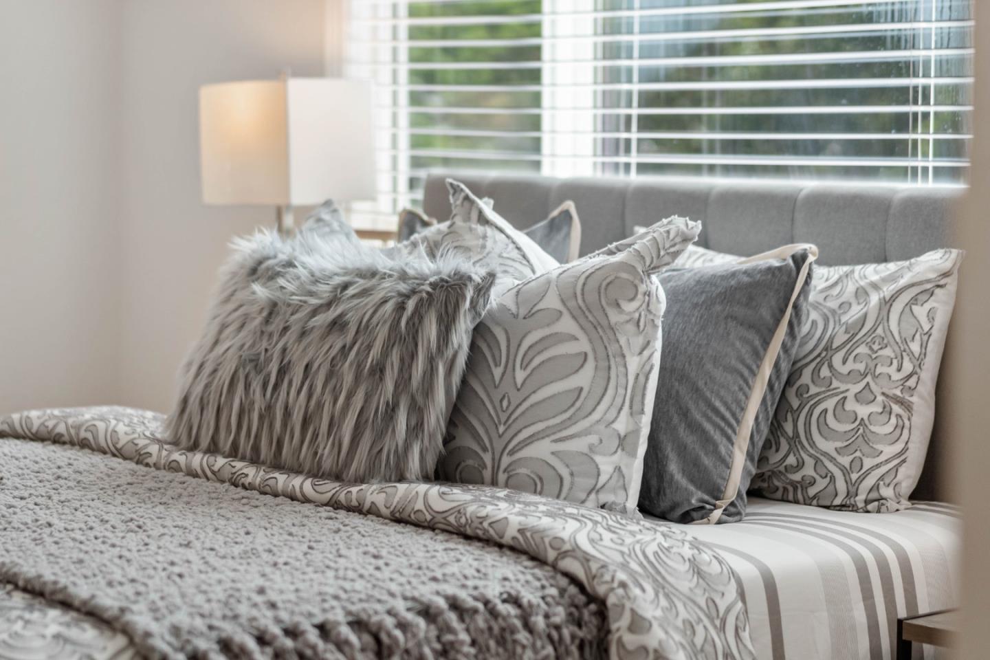 6561 Leyland Park DR