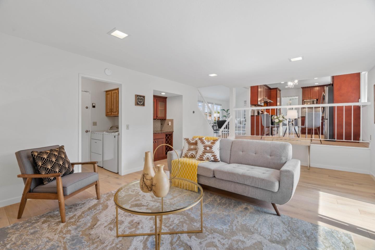 6561 Leyland Park DR