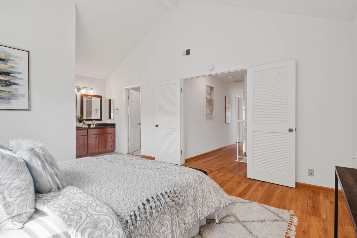 6561 Leyland Park DR