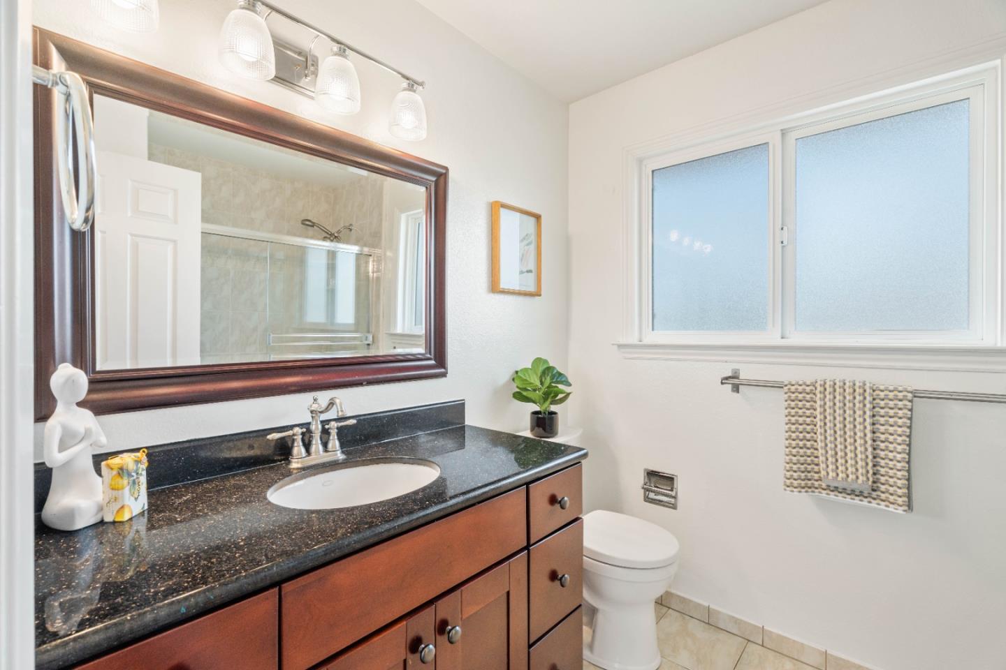 6561 Leyland Park DR