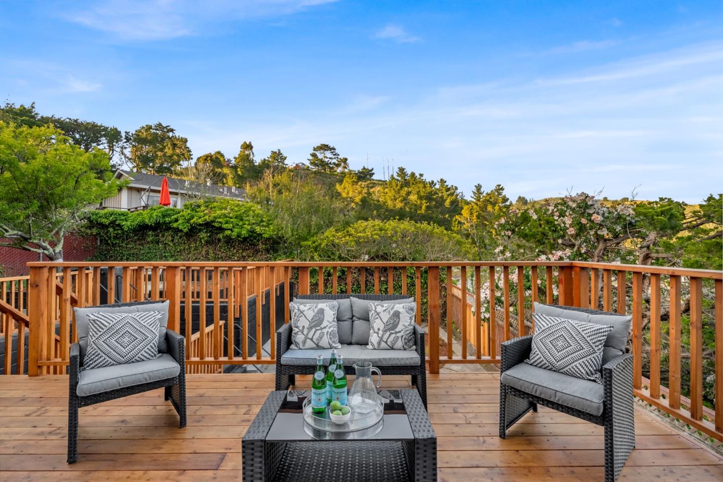 1546 Terra Nova BLVD