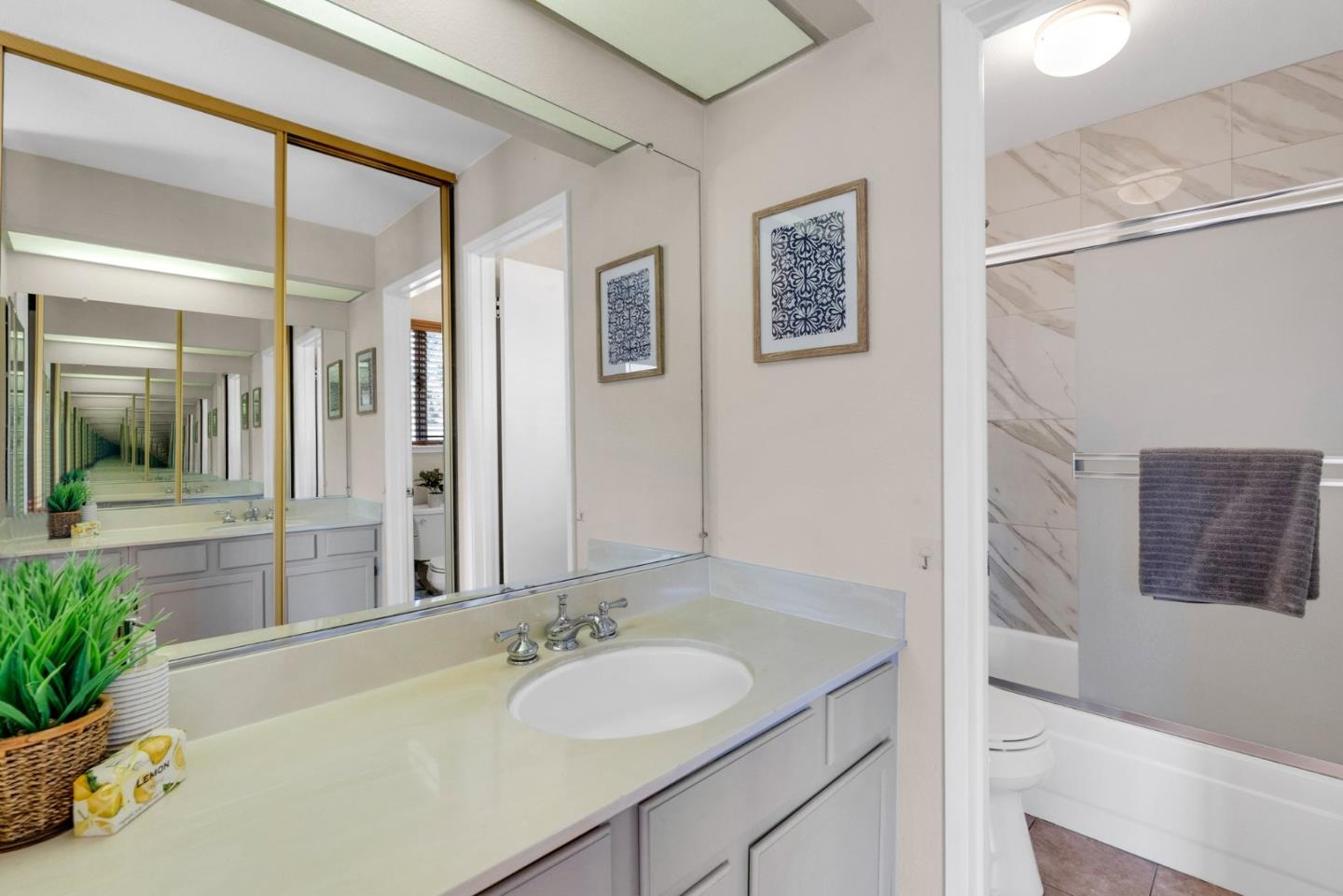 39 Deer Run CIR