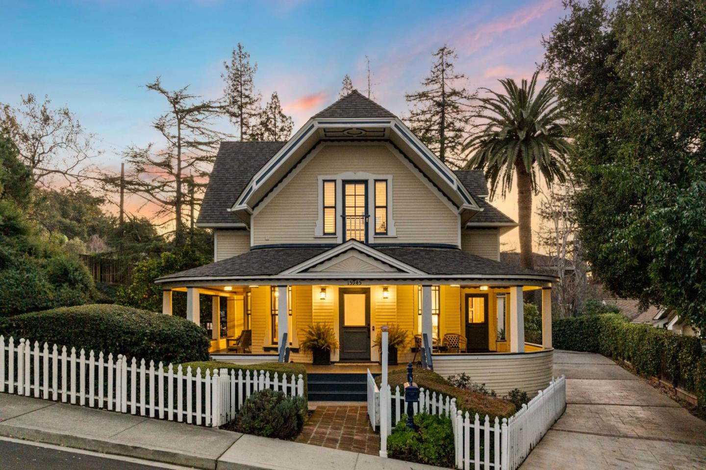 15945 Camino Del Cerro