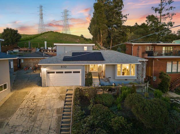 832 Craft AVE