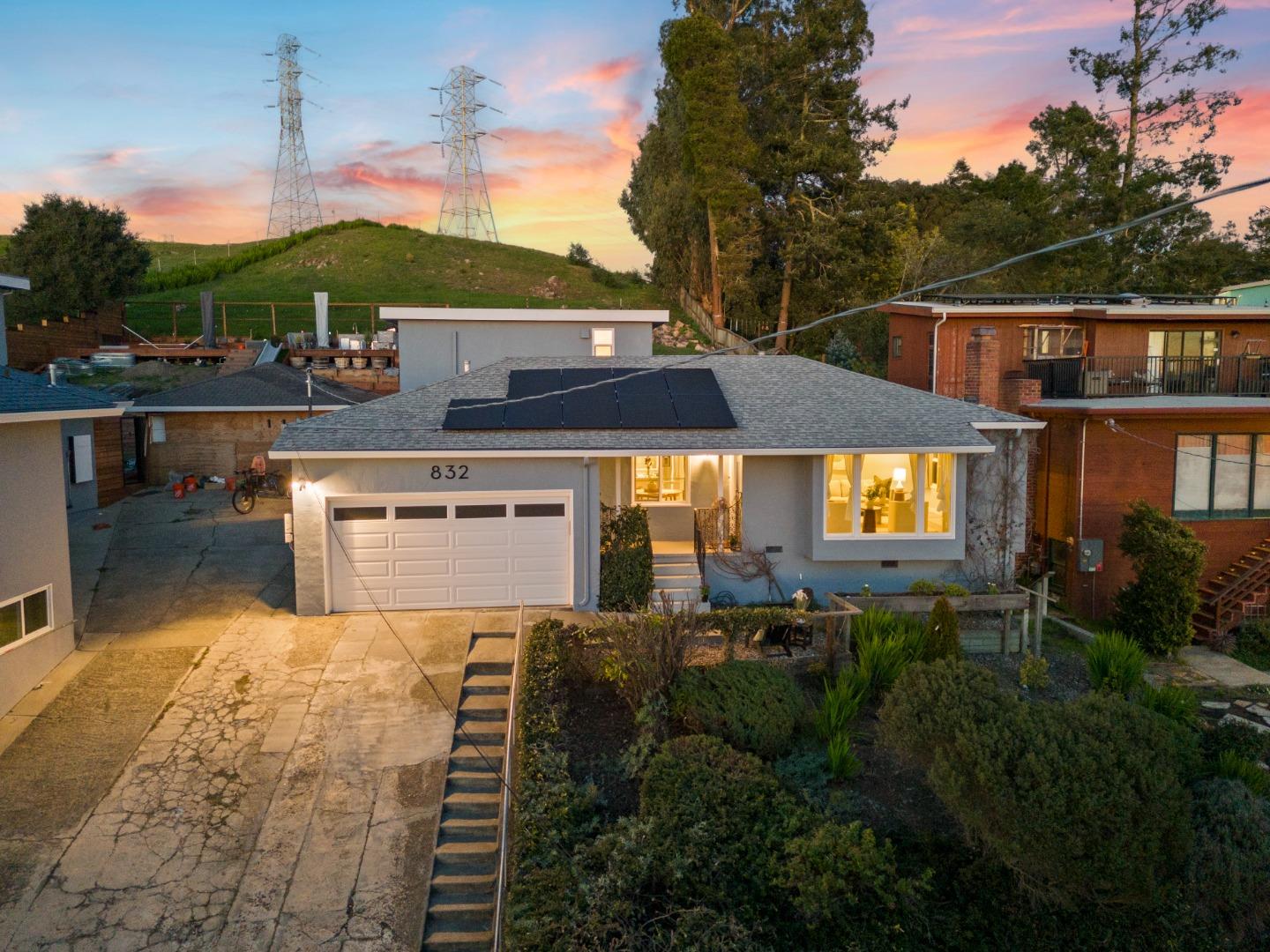 832 Craft AVE