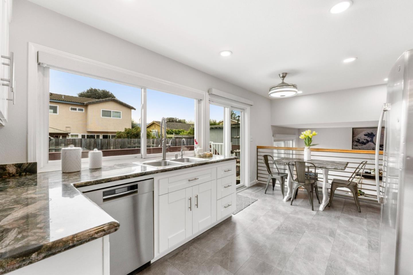366 Grandin CT