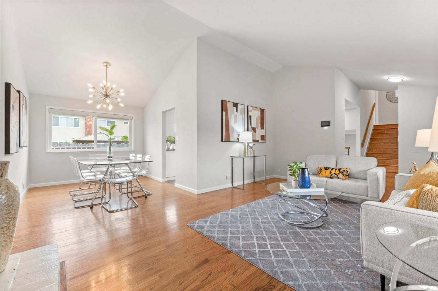 366 Grandin CT
