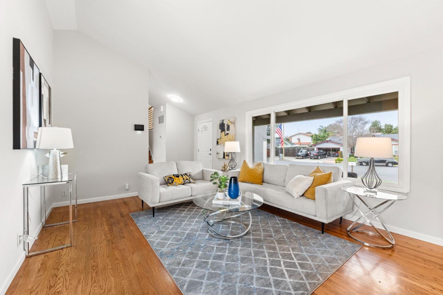 366 Grandin CT