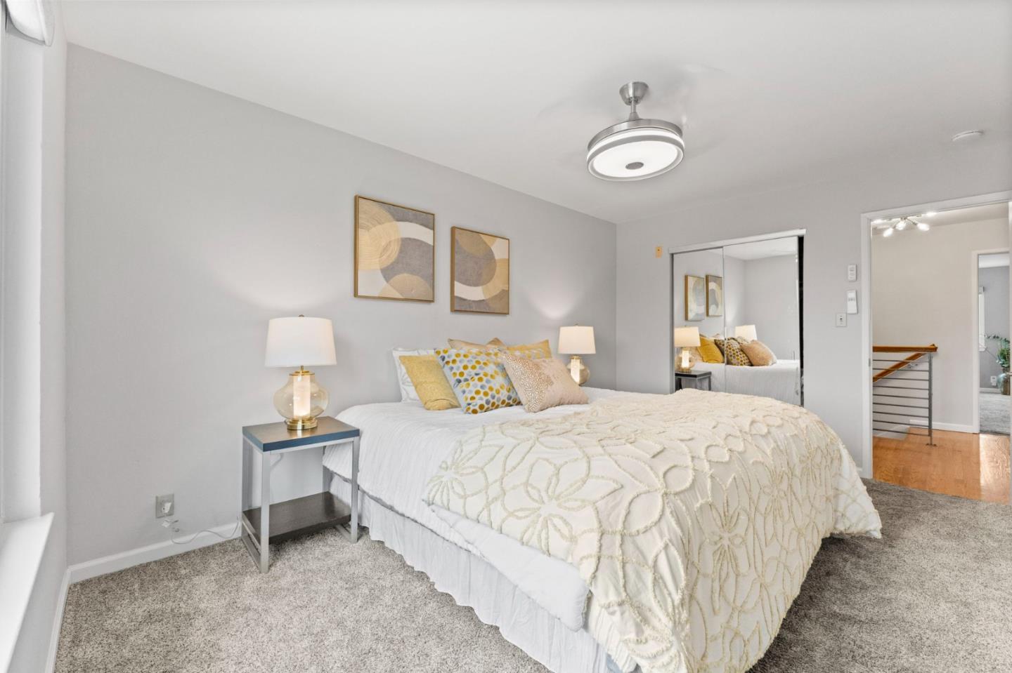 366 Grandin CT