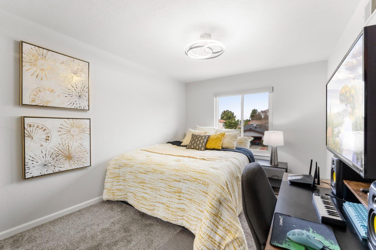 366 Grandin CT