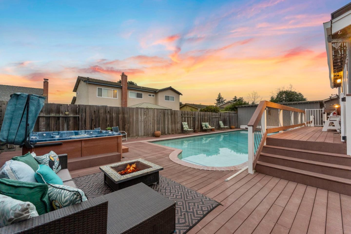 366 Grandin CT