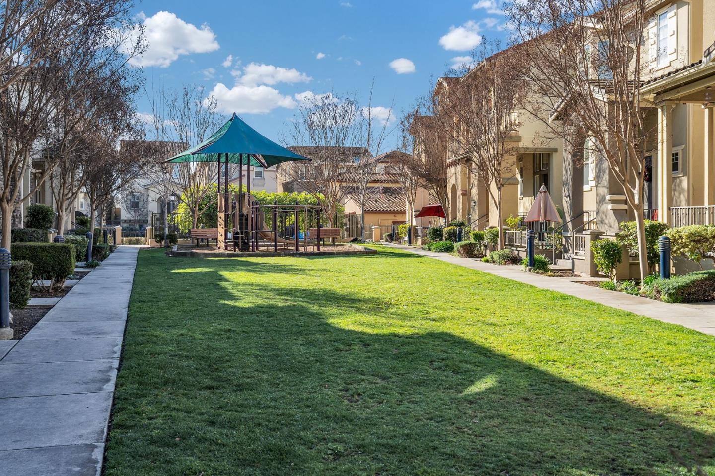 1254 Mente Linda LOOP