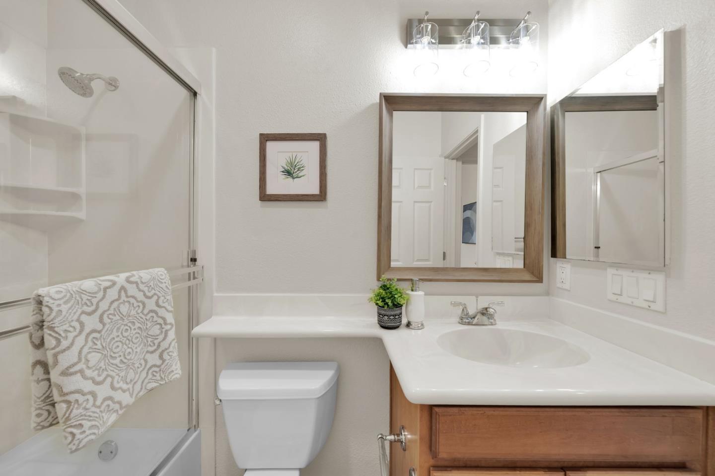 1254 Mente Linda LOOP