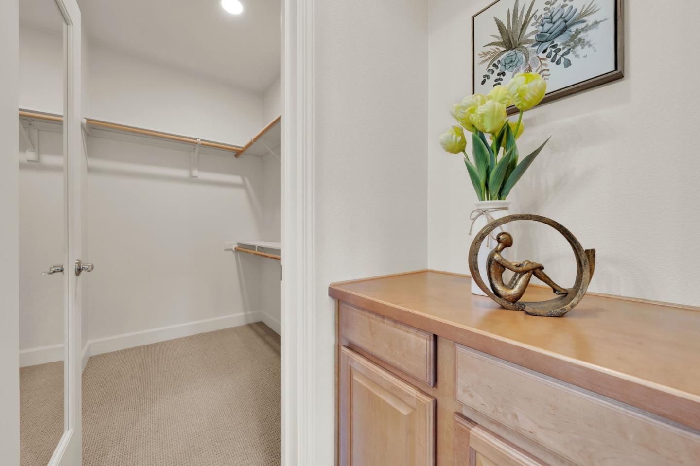 1254 Mente Linda LOOP