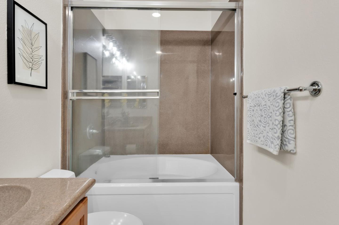 1254 Mente Linda LOOP