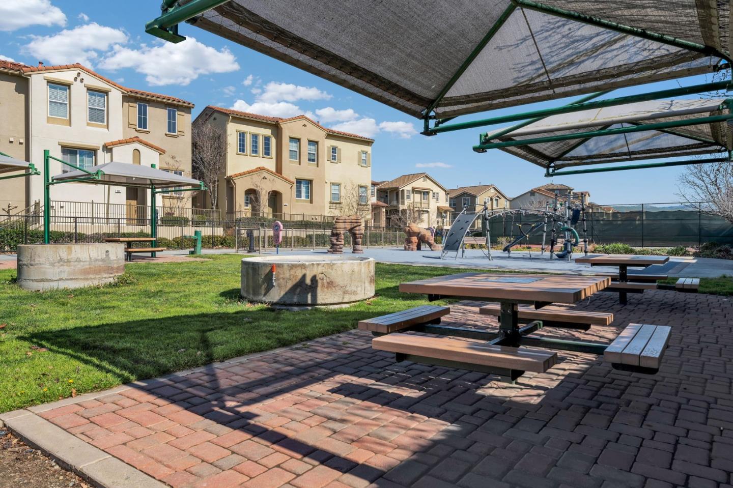 1254 Mente Linda LOOP