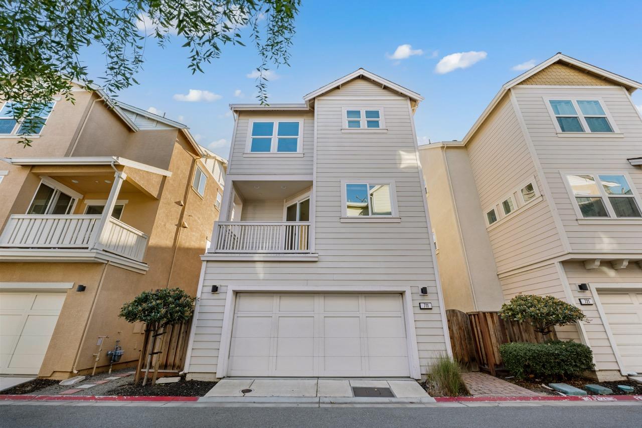 711 Cannery PL