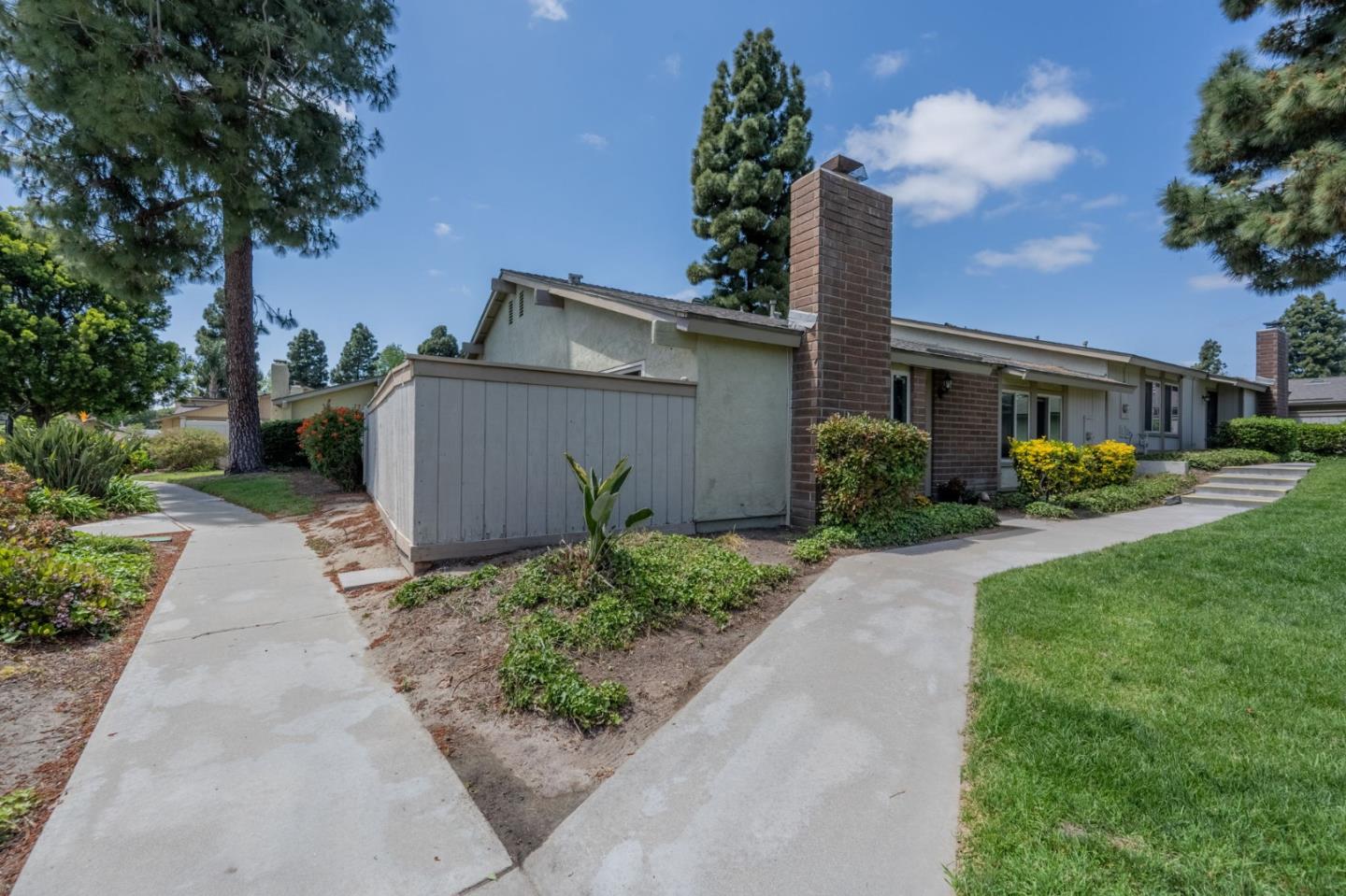 3575 Guava WAY