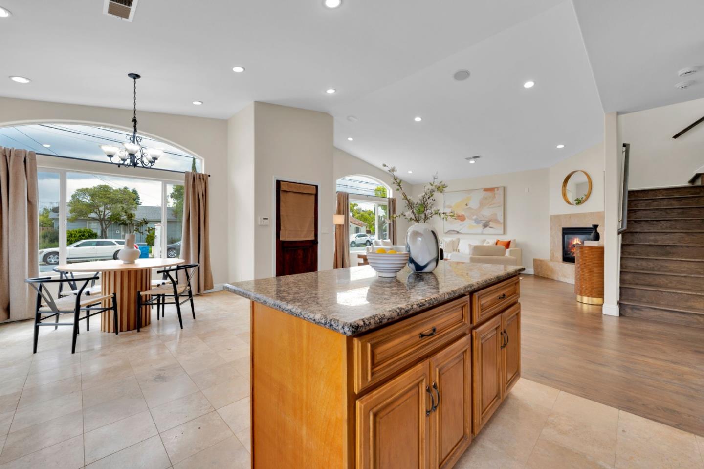 120 Dale DR