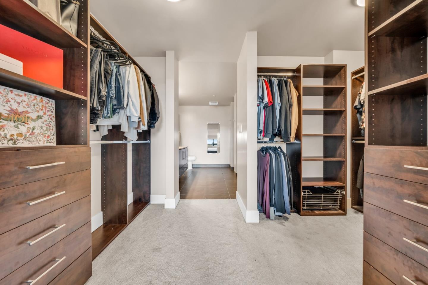88 E San Fernando ST 1403